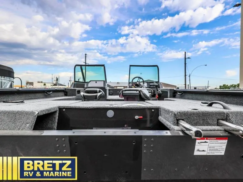 Slide: The Image of Impact XS 1775 Sport 2025 - 13