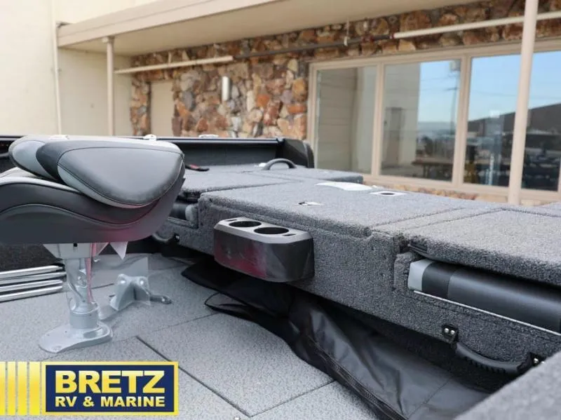 Slide: The Image of Impact XS 1775 Sport 2025 - 14