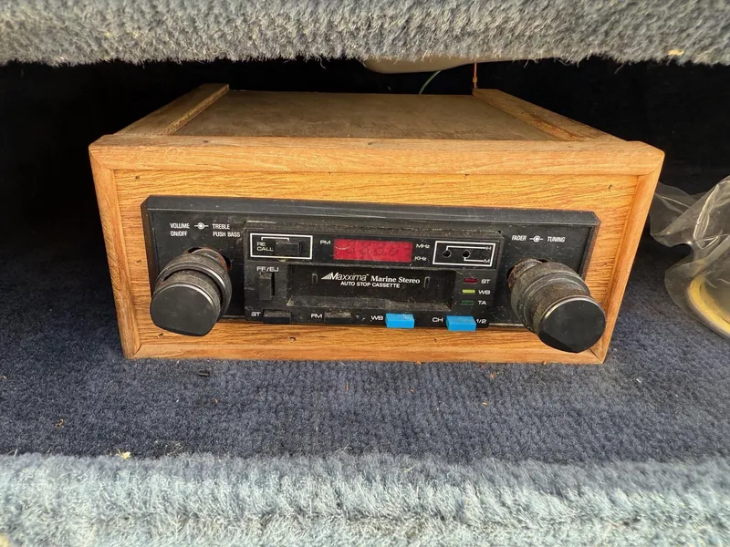 Slide: The Image of Coronado Cardel 1990 - 16