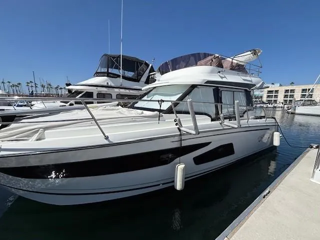 Slide: The Image of Jeanneau NC 1095 Fly 2020 - 50