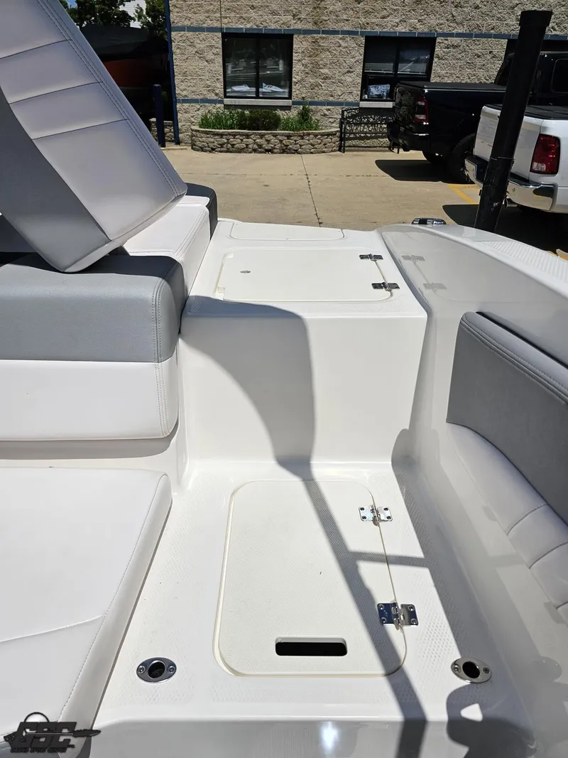 Slide: The Image of Chaparral 21 SSi 2020 - 103