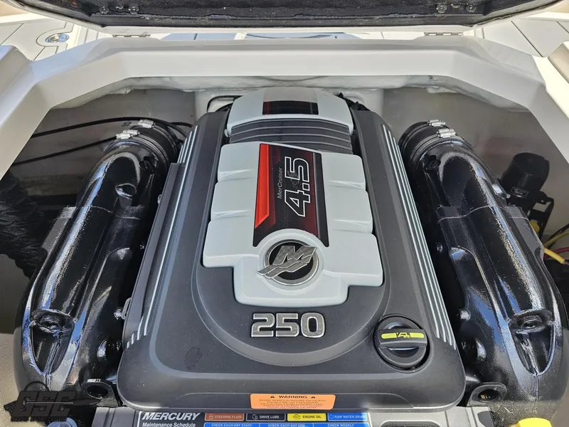 Slide: The Image of Chaparral 21 SSi 2020 - 107