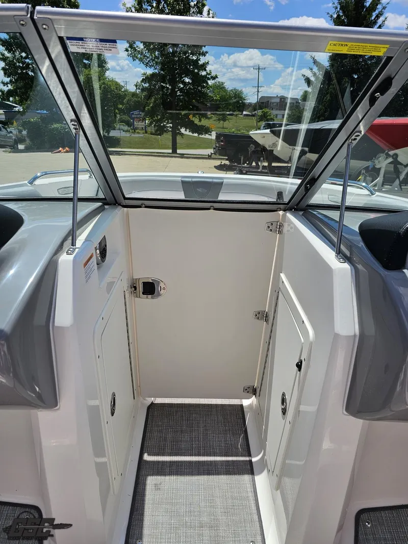 Slide: The Image of Chaparral 21 SSi 2020 - 77