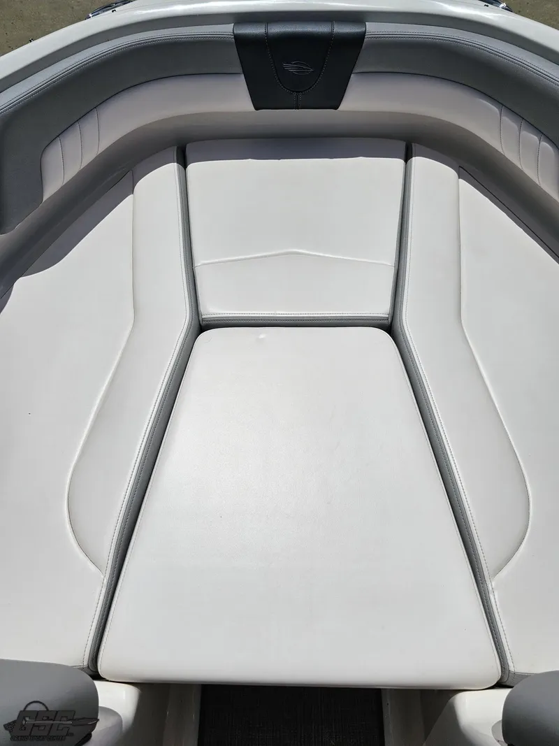 Slide: The Image of Chaparral 21 SSi 2020 - 86