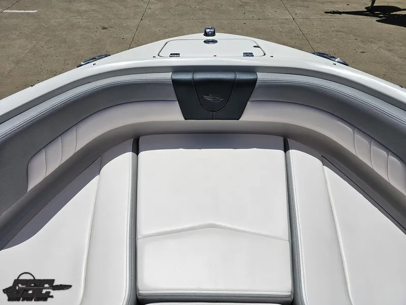 Slide: The Image of Chaparral 21 SSi 2020 - 90