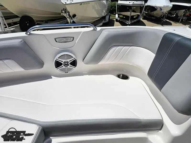 Slide: The Image of Chaparral 21 SSi 2020 - 92