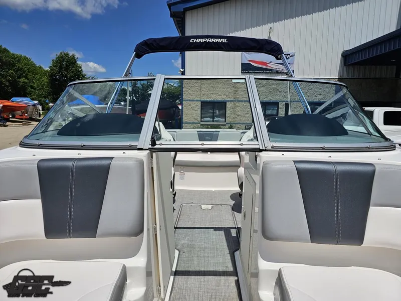 Slide: The Image of Chaparral 21 SSi 2020 - 96