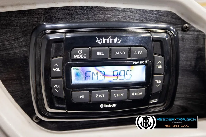 Slide: The Image of Infinity marine stereo system in a 2019 Avalon GS CR boat, tuned to FM 99.5. - 31