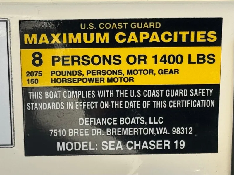 Slide: The Image of U.S. Coast Guard capacity label for 2020 Arima Sea Chaser 19 Yellowtail Edition boat. - 24