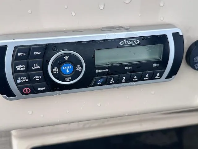 Slide: The Image of Jensen MS2A stereo system on 2019 Sun Tracker SportFish 22 DLX boat dashboard. - 14
