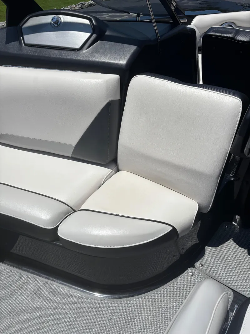 Slide: The Image of Axis A22 2014 - 10