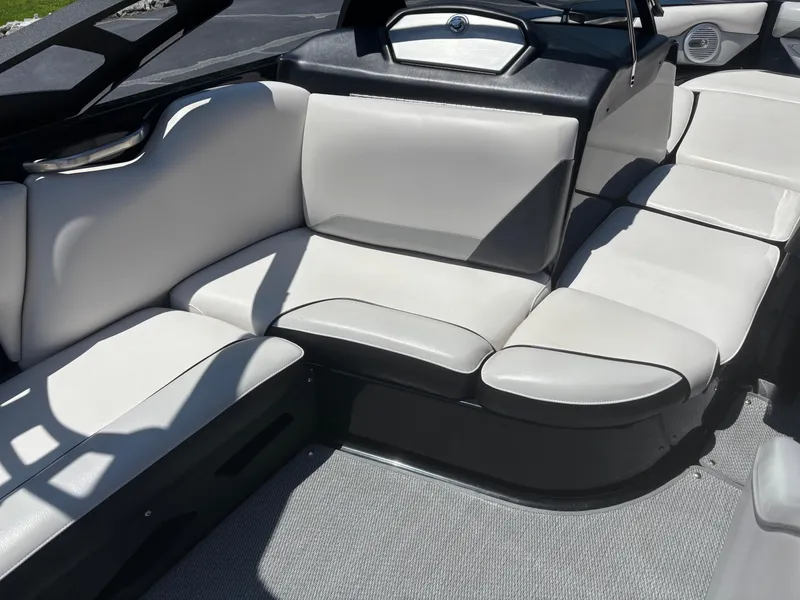 Slide: The Image of Axis A22 2014 - 9