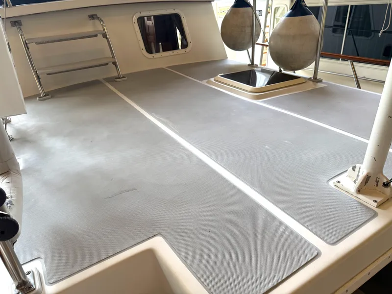 Slide: The Image of Top Deck - 11