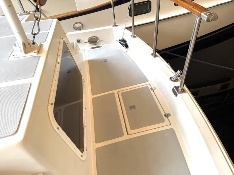 Slide: The Image of Aft Deck - 12