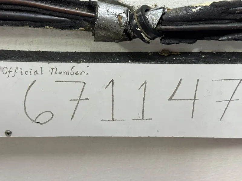 Slide: The Image of Official number 671147 on Bertram 58 Flybridge Motor Yacht, 1981 model. - 43