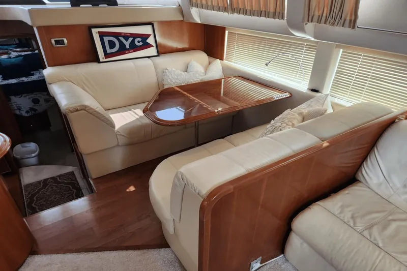 Slide: The Image of Carver 466 Motor Yacht 2007 - 21