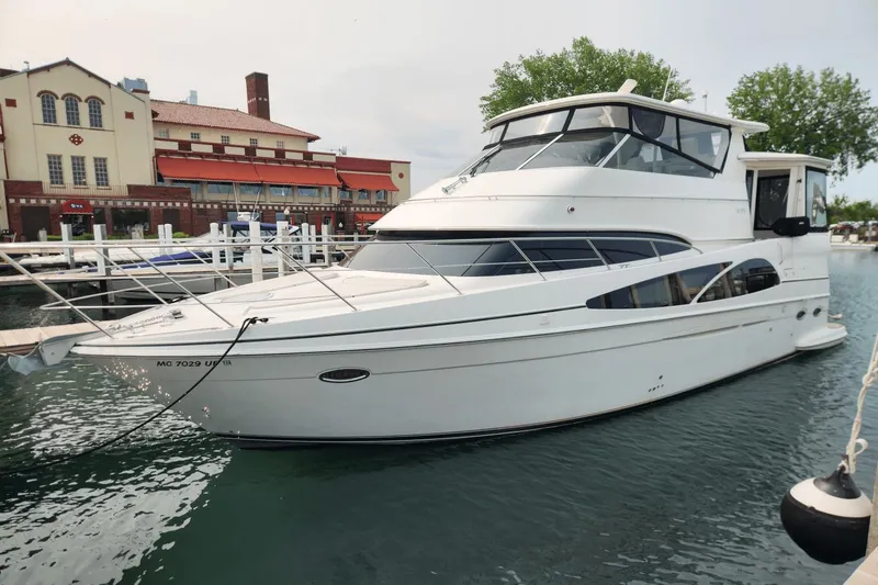 Slide: The Image of Carver 466 Motor Yacht 2007 - 4