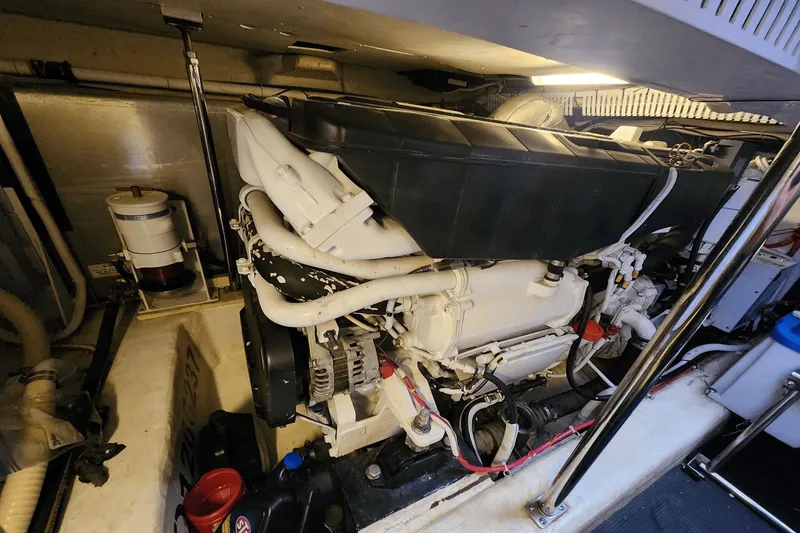 Slide: The Image of Carver 466 Motor Yacht 2007 - 49