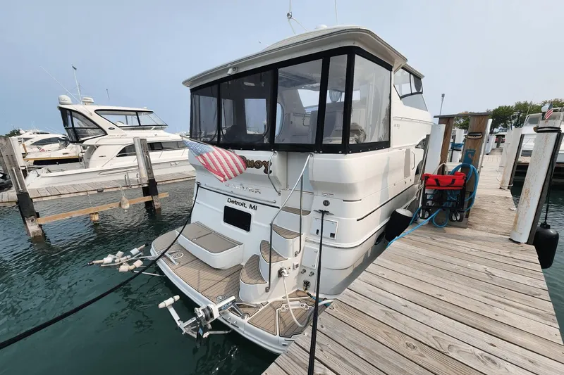 Slide: The Image of Carver 466 Motor Yacht 2007 - 5