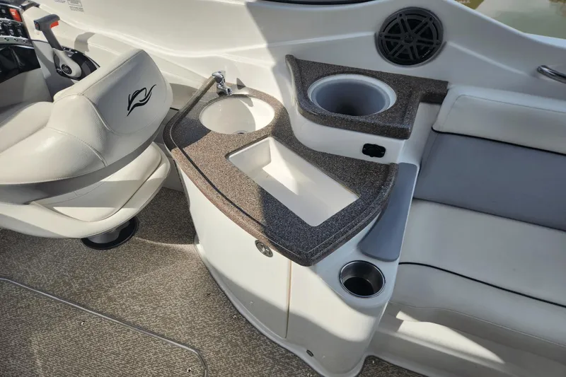 Slide: The Image of Rinker 276 Captiva Cuddy 2013 - 15