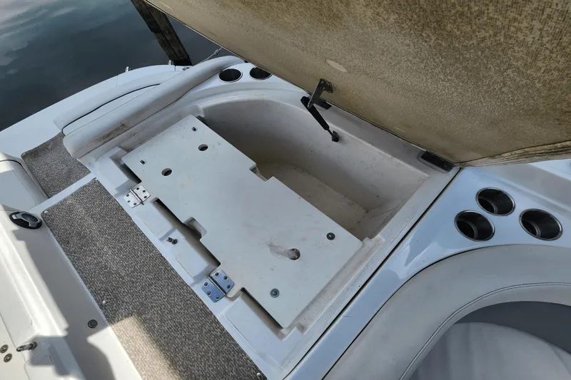 Slide: The Image of Rinker 276 Captiva Cuddy 2013 - 8