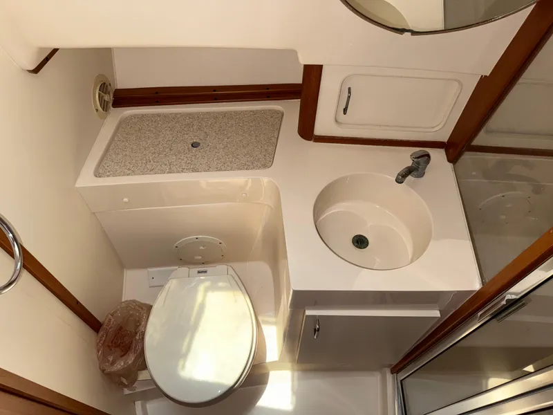 Slide: The Image of Mainship 390 Trawler 2001 - 42