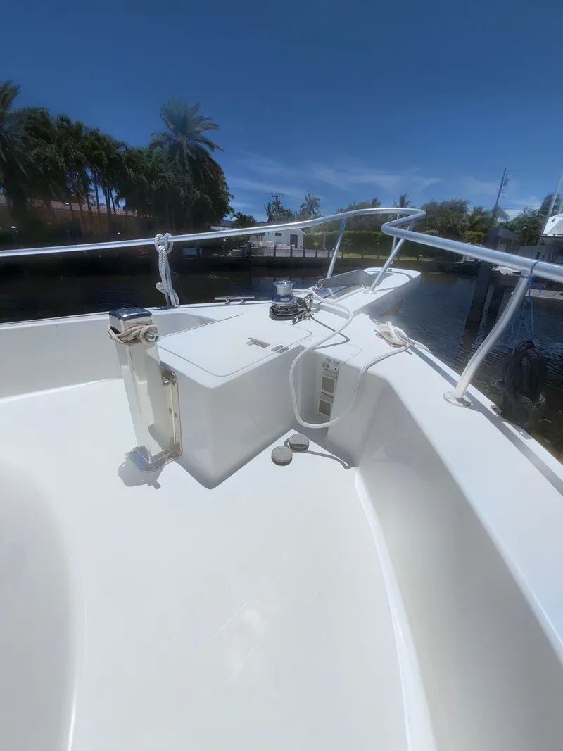 Slide: The Image of Mainship 390 Trawler 2001 - 62