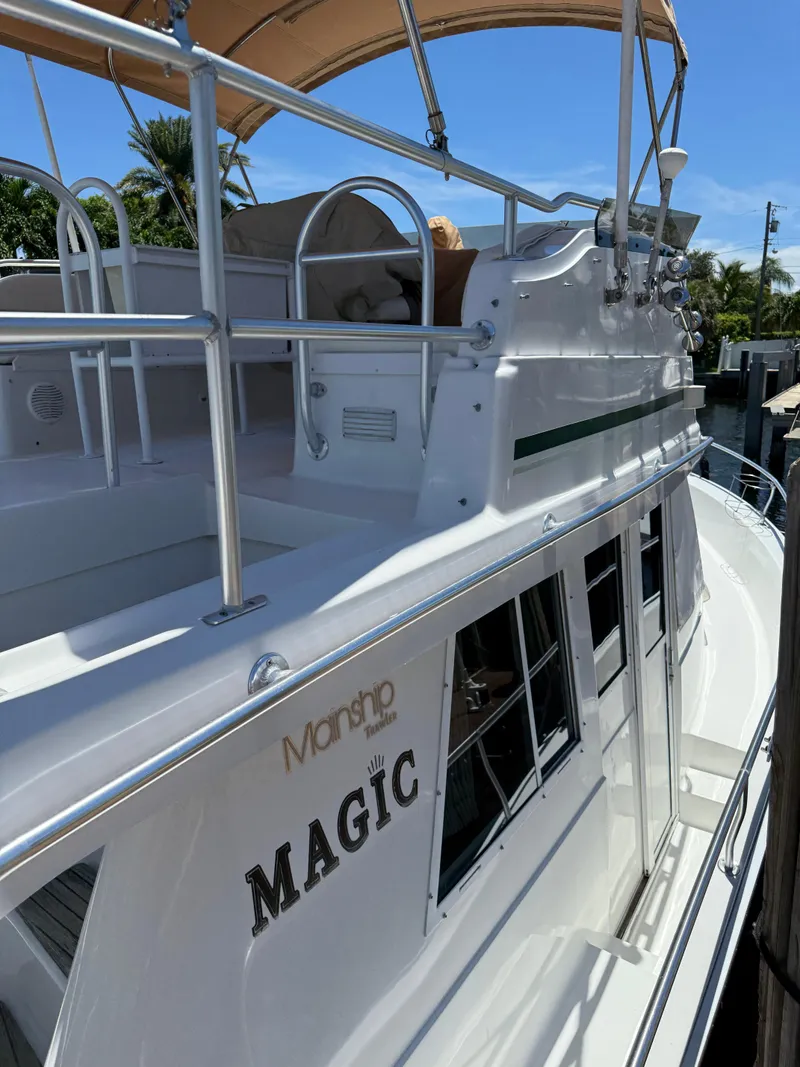 Slide: The Image of Mainship 390 Trawler 2001 - 69
