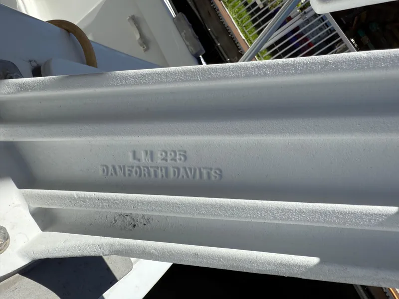 Slide: The Image of Mainship 390 Trawler 2001 - 71