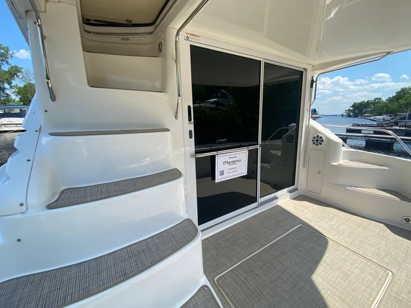 Slide: The Image of Sea Ray 400 Sedan Bridge 1998 - 13