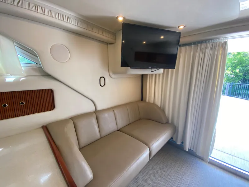 Slide: The Image of Sea Ray 400 Sedan Bridge 1998 - 36