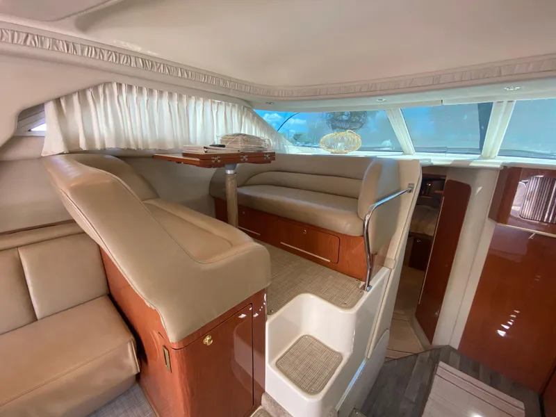 Slide: The Image of Sea Ray 400 Sedan Bridge 1998 - 38