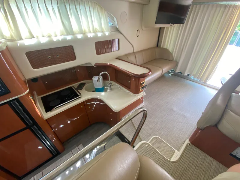 Slide: The Image of Sea Ray 400 Sedan Bridge 1998 - 44