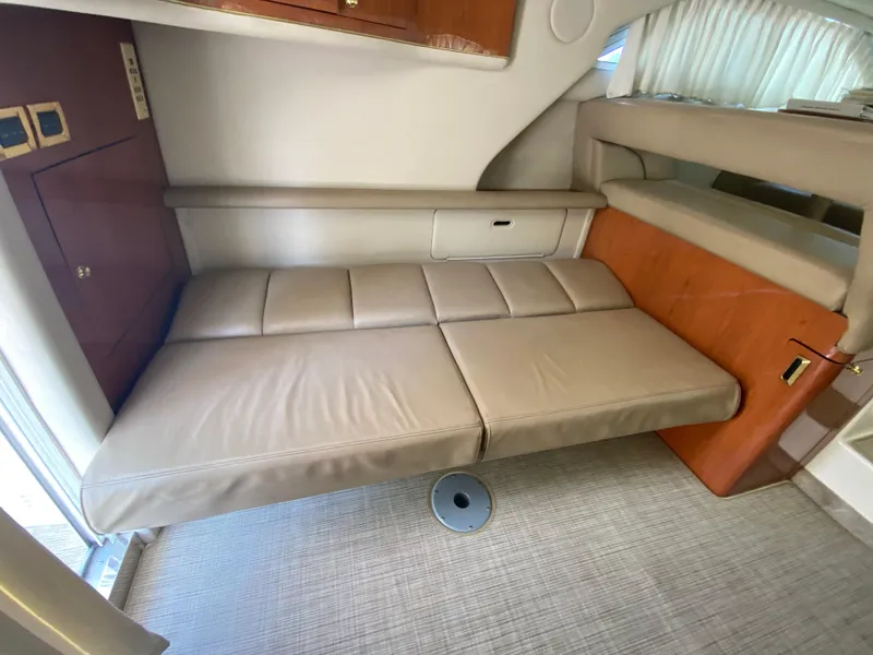 Slide: The Image of Sea Ray 400 Sedan Bridge 1998 - 55