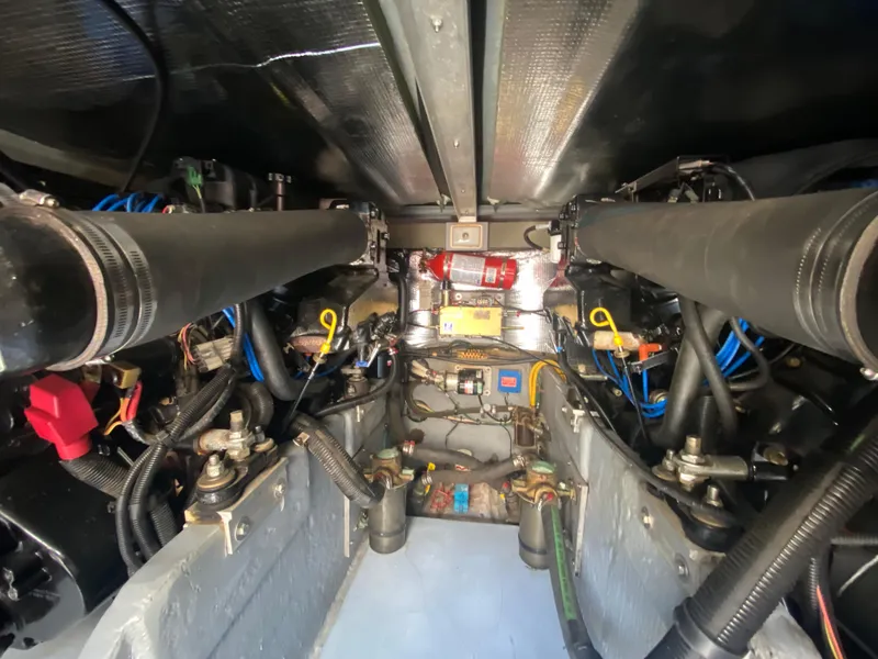 Slide: The Image of Sea Ray 400 Sedan Bridge 1998 - 62