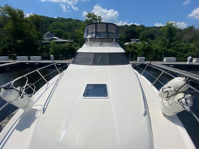 Slide: The Image of Sea Ray 400 Sedan Bridge 1998 - 7