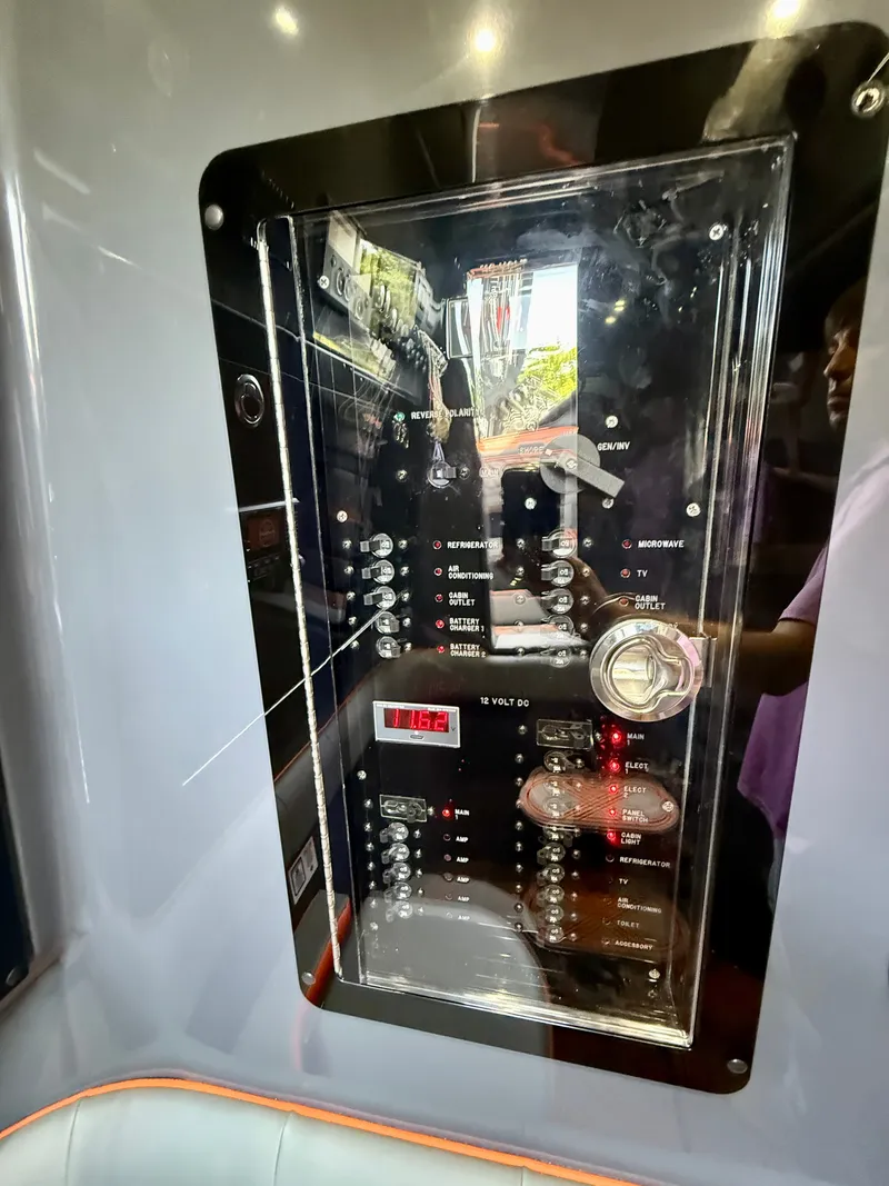 Slide: The Image of Deep Impact 399 Sport 2024 - 21