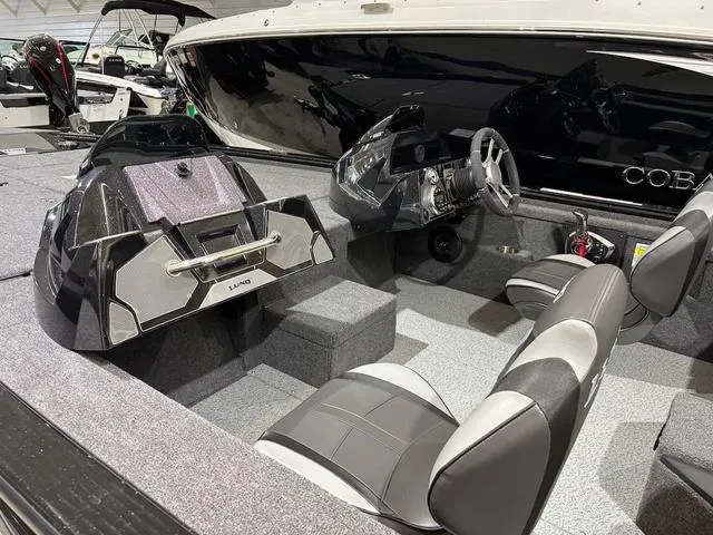 Slide: The Image of Lund 1875 Pro-V Musky XS 2024 - 6