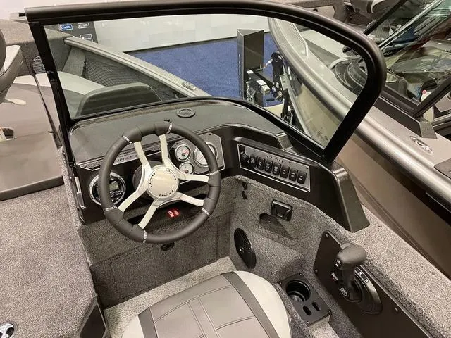 Slide: The Image of Lund 1875 Impact XS Sport 2025 - 4