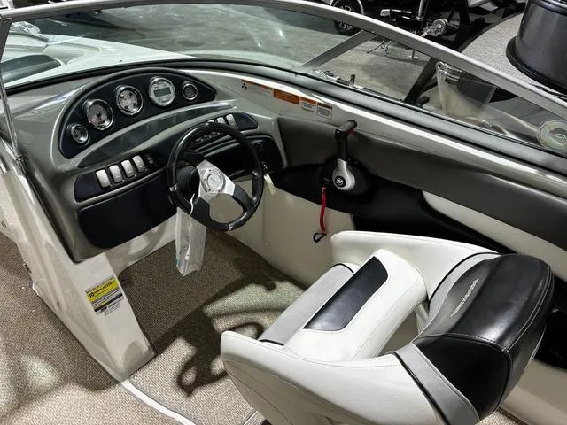 Slide: The Image of Rinker Captiva 216 BR 2013 - 5