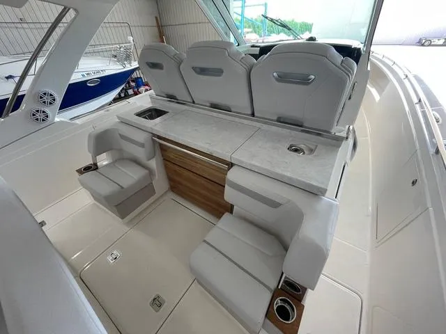 Slide: The Image of Tiara 38 LS 2024 - 5