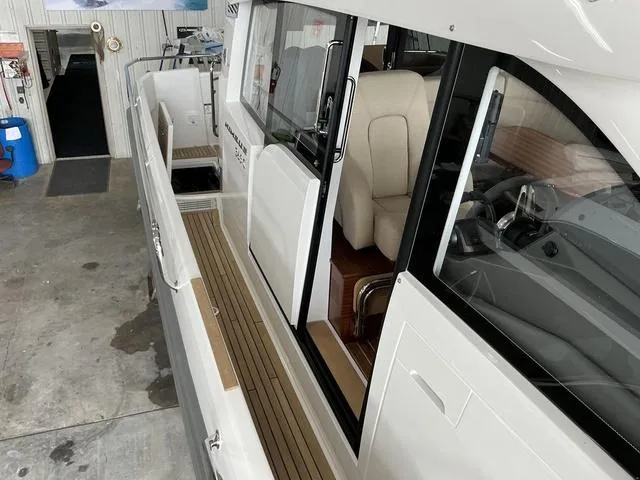 Slide: The Image of Nimbus 365 Coupe 2025 - 23