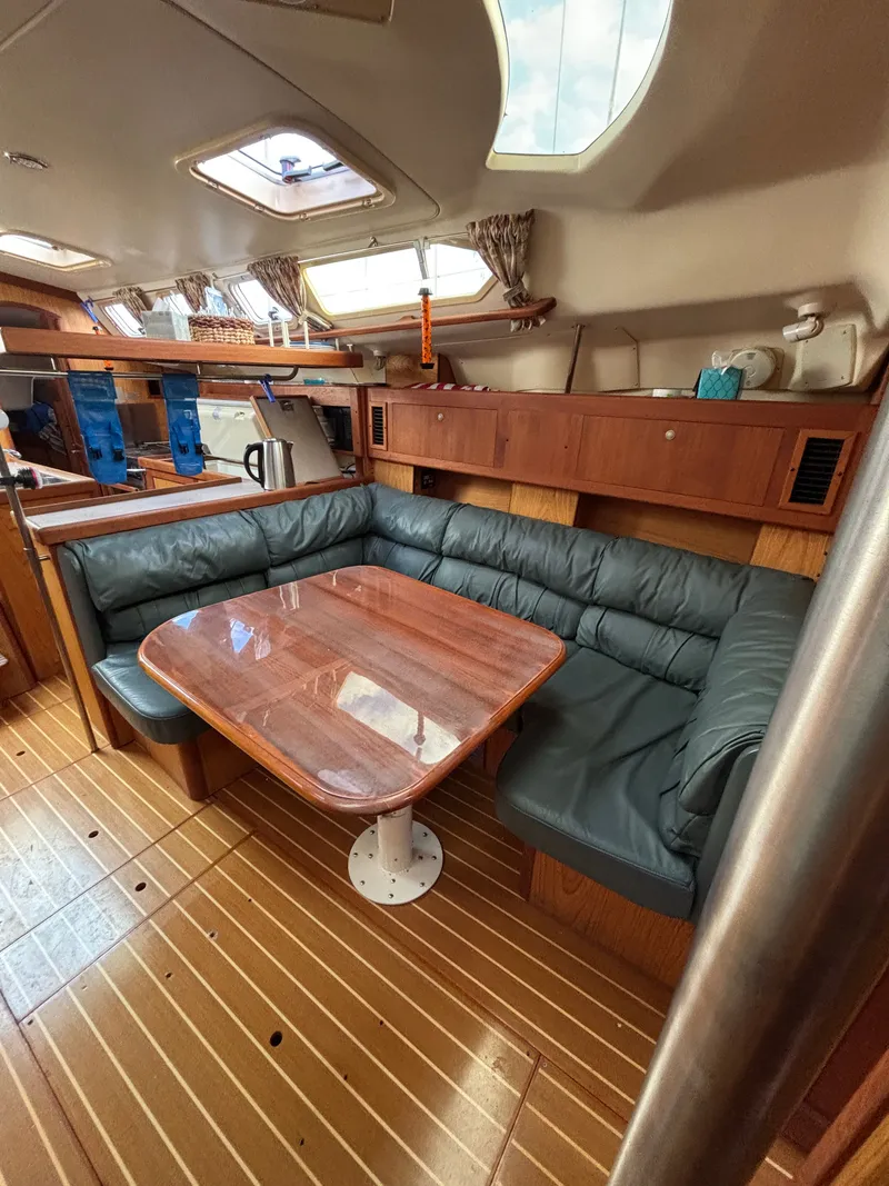 Slide: The Image of Hunter 460 2001 - 56