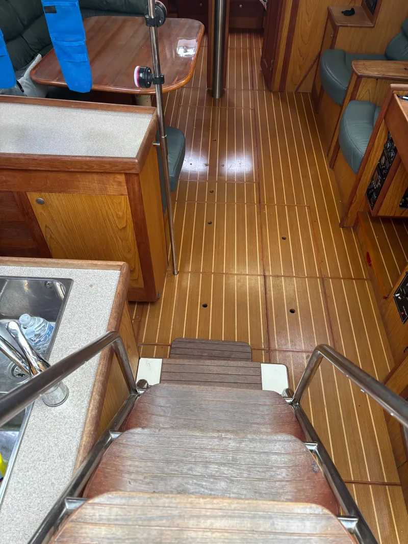 Slide: The Image of Hunter 460 2001 - 57