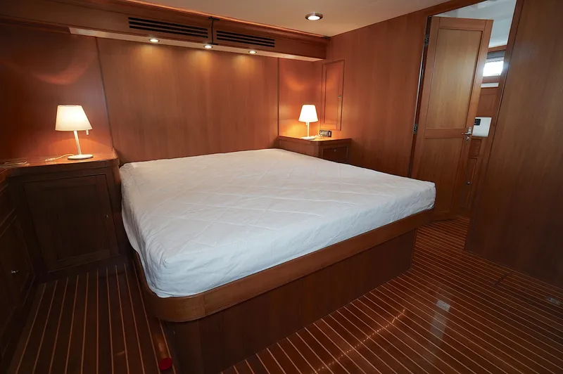 Slide: The Image of Marlow 61E 2009 - 140