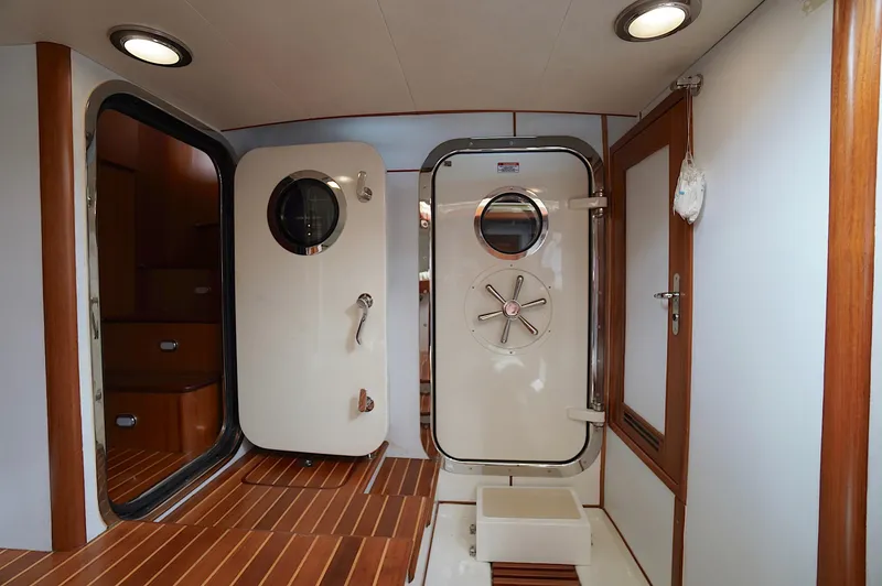 Slide: The Image of Marlow 61E 2009 - 54