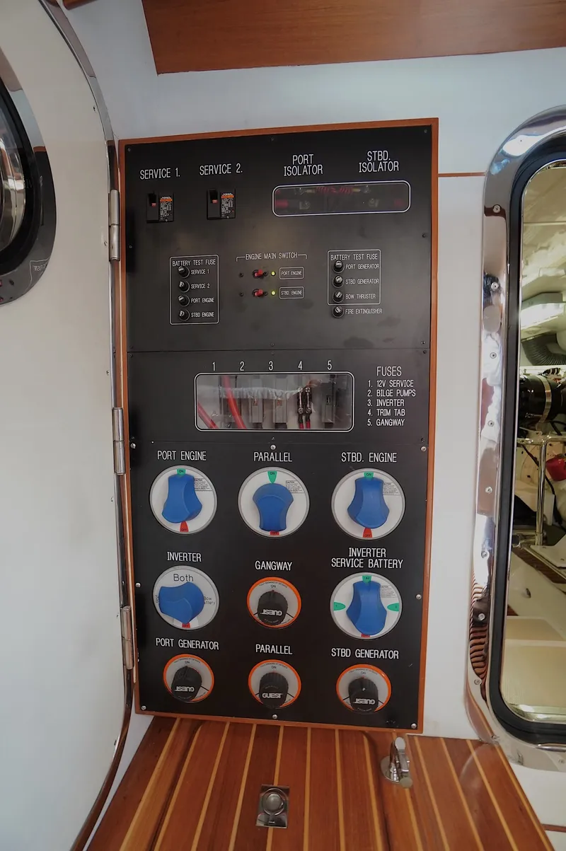 Slide: The Image of Marlow 61E 2009 - 55