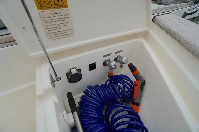 Slide: The Image of Marlow 61E 2009 - 82