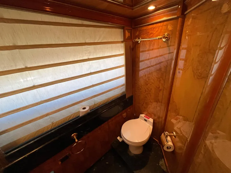 Slide: The Image of Astondoa 95GLX 2001 - 55