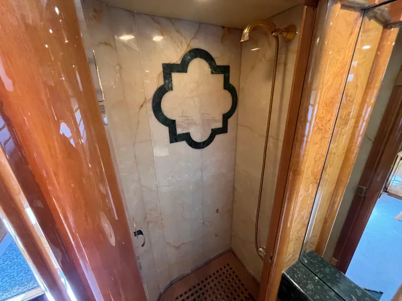 Slide: The Image of Astondoa 95GLX 2001 - 56